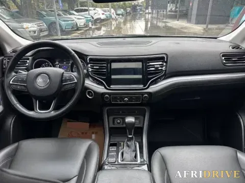 2020 Jeep Grand Commander 5