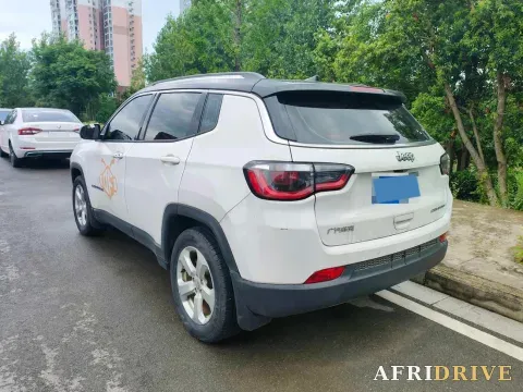 2019 Jeep Compass 5