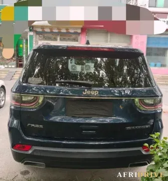 2018 Jeep Commander 3