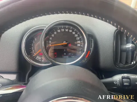 2018 Jaguar XEL 6