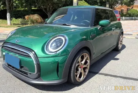 2023 MINI MINI