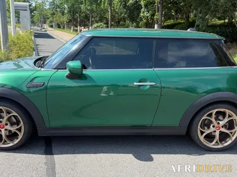2023 MINI MINI 3