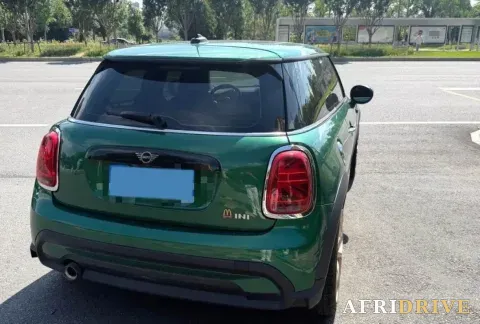 2023 MINI MINI 5