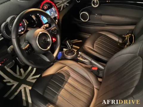 2023 MINI MINI 6