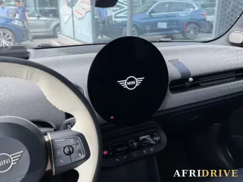 2025 MINI MINI 6