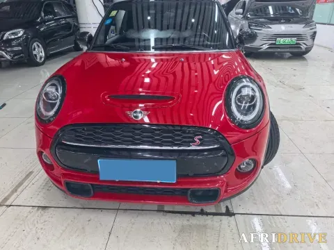 2021 MINI MINI 2