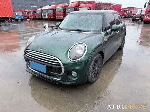 2019 MINI MINI