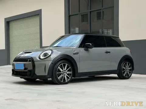 2023 MINI MINI