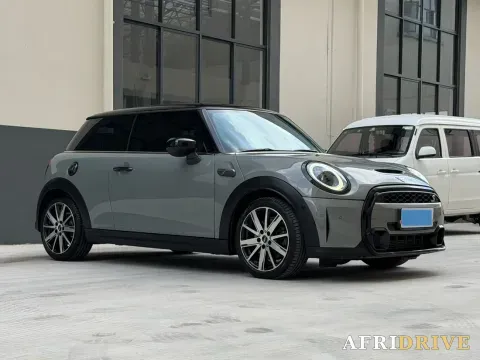 2023 MINI MINI 3