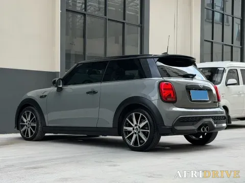 2023 MINI MINI 6