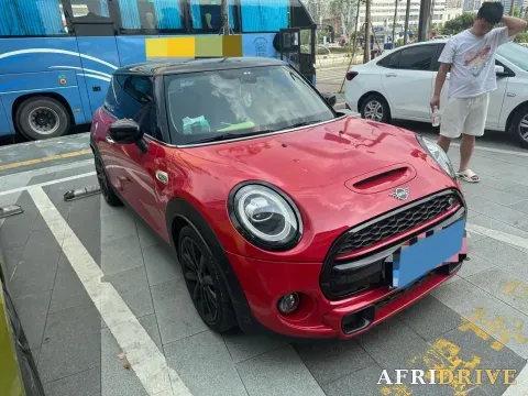2021 MINI MINI 3