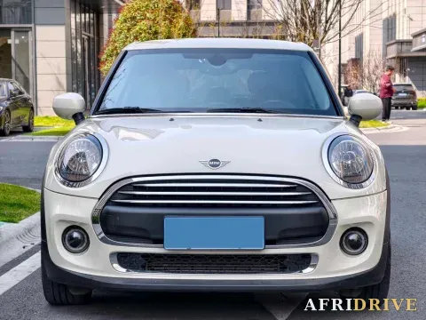 2021 MINI MINI 11