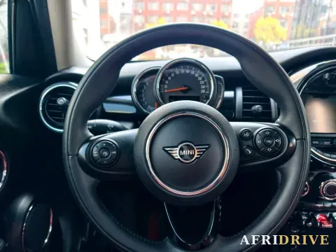 2021 MINI MINI 17