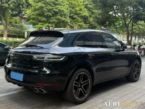 2018 Porsche Macan 3