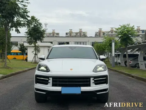 2024 Porsche Cayenne 2