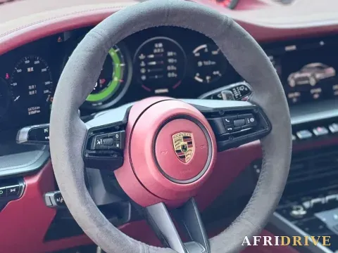 2020 Porsche 911 7