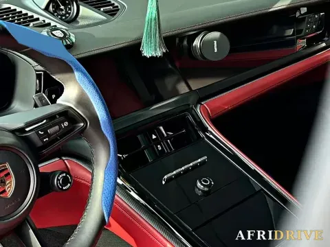 2024 Porsche Panamera 6