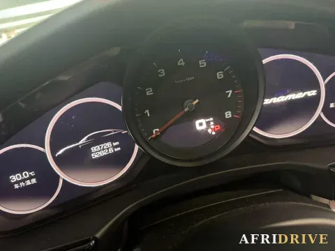 2019 Porsche Panamera 5