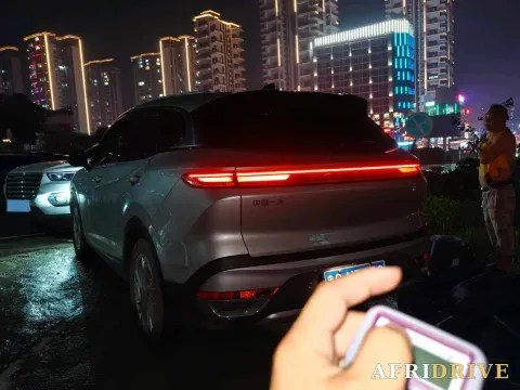2023 Bestune T90 3
