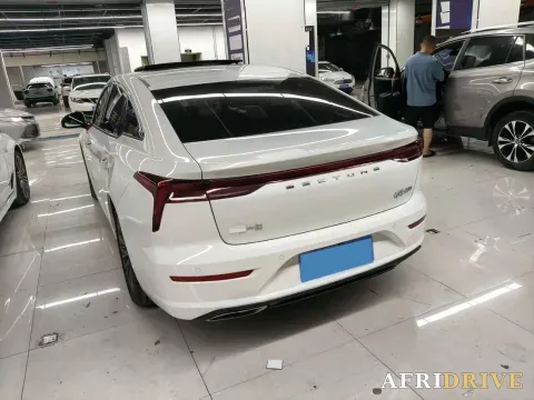 2023 Bestune B70 5