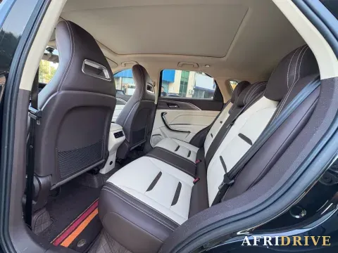 2019 Bestune T77 4