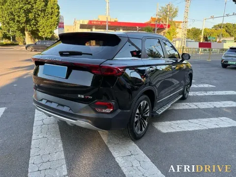 2019 Bestune T77 8