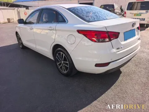 2018 Bestune B50 7