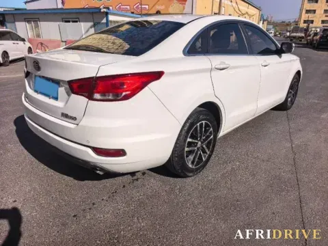 2018 Bestune B50 9