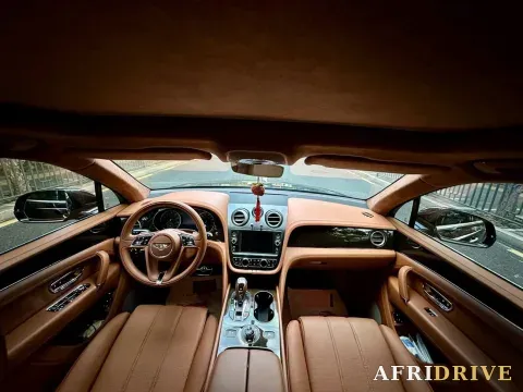 2018 Bentley Bentayga 6