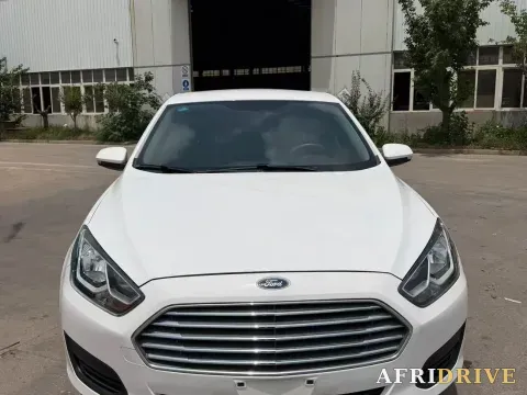 2019 Ford Escort 2