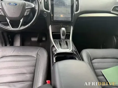 2018 Ford Edge 5