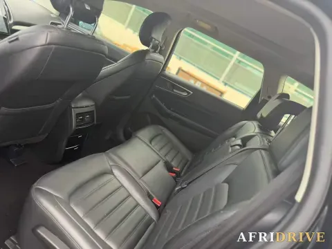2018 Ford Edge 6