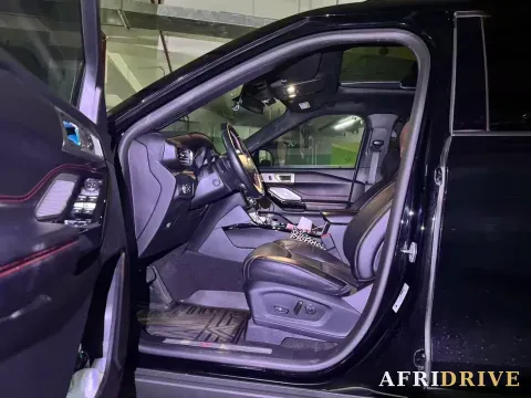 2020 Ford Explorer 3
