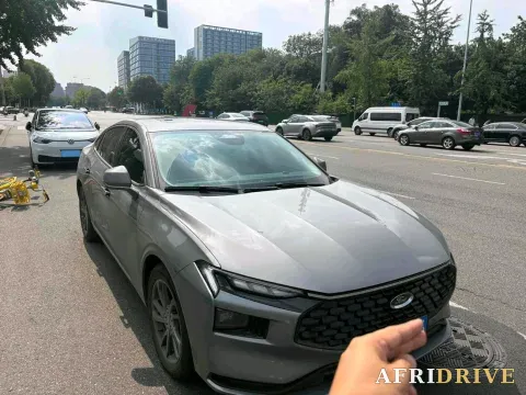 2025 Ford Mondeo 2