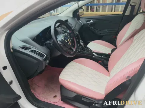 2020 Ford Focus 4