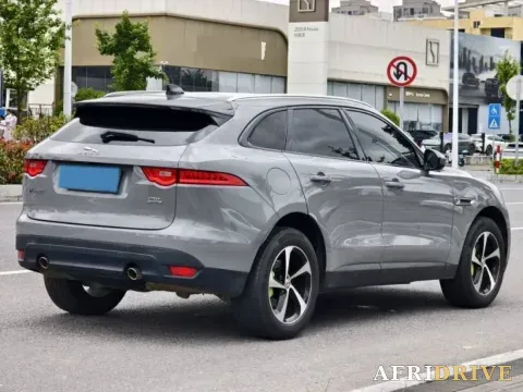 2020 Jaguar F-PACE 4