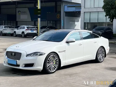 2018 Jaguar XJ