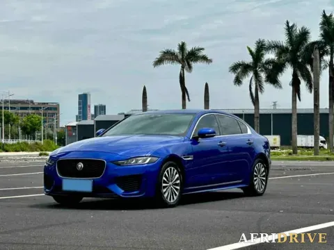 2020 Jaguar XEL
