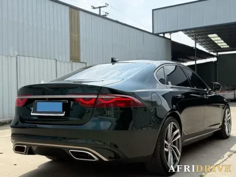 2023 Jaguar XFL 9