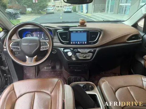 2017 Chrysler Pacifica 4