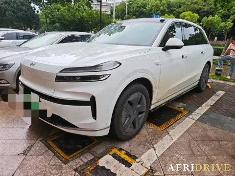 2025 ONVO L90