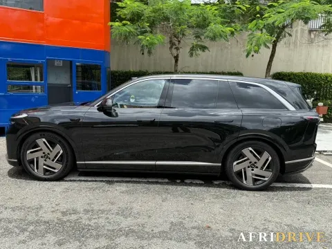 2025 ONVO L90 12