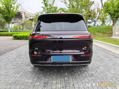 2026 Voyah TaiShan 9