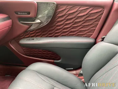 2021 Lexus LS 3
