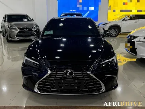 2025 Lexus ES 5