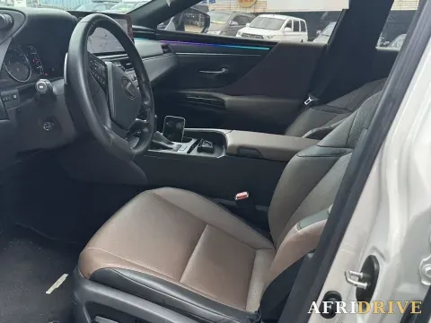 2023 Lexus ES 2