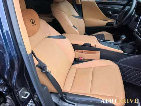 2022 Lexus ES 7