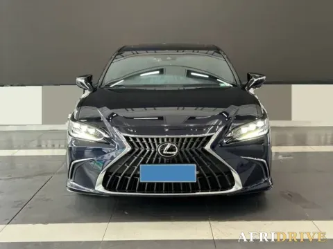 2025 Lexus ES 2