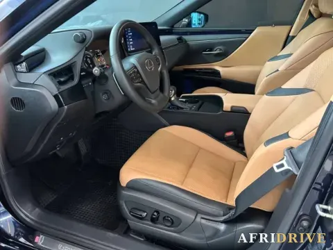 2025 Lexus ES 6