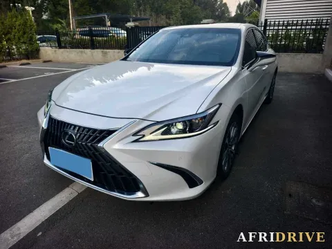 2022 Lexus ES